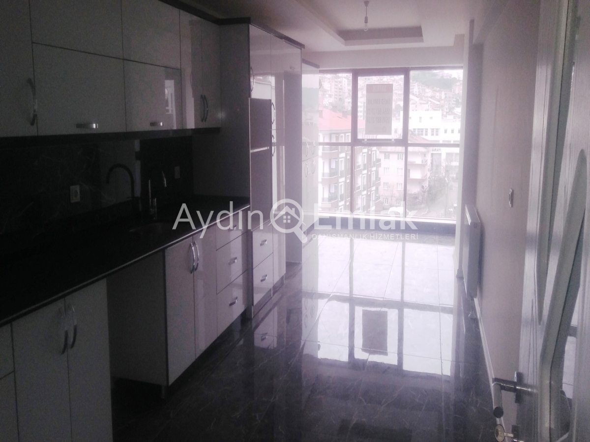 AYDIN EMLAK'TAN ADLİYE'NİN HEMEN KARŞISINDA SATILIK 3+1 DAİRE - 7