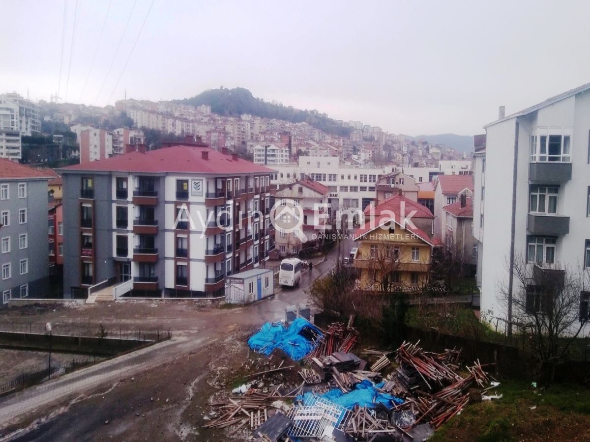 AYDIN EMLAK'TAN ADLİYE'NİN HEMEN KARŞISINDA SATILIK 3+1 DAİRE - 11