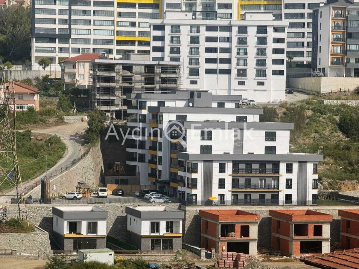 AYDIN EMLAK'TAN BOZKUŞ LİFE 4 SİTESİNDE TERASLI SIFIR 3+1 DAİRE - 2
