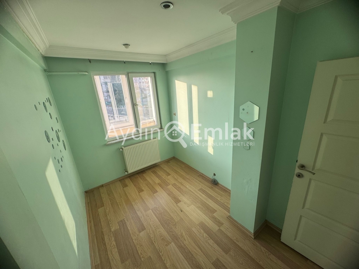 AYDIN EMLAK'TAN İZMİRLİOĞLU KARŞISINDA KİRALIK 3+1 DAİRE - 2