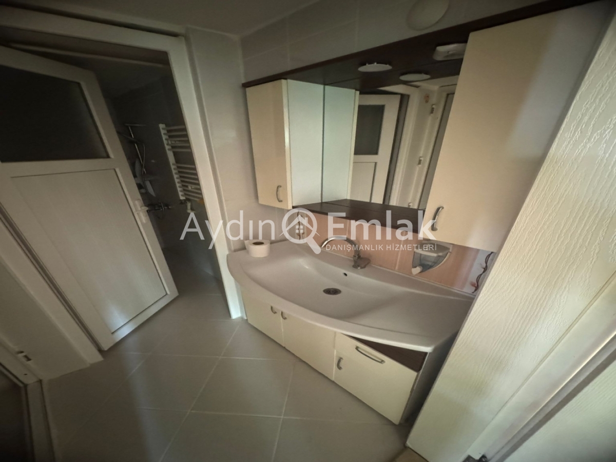 AYDIN EMLAK'TAN İZMİRLİOĞLU KARŞISINDA KİRALIK 3+1 DAİRE - 5