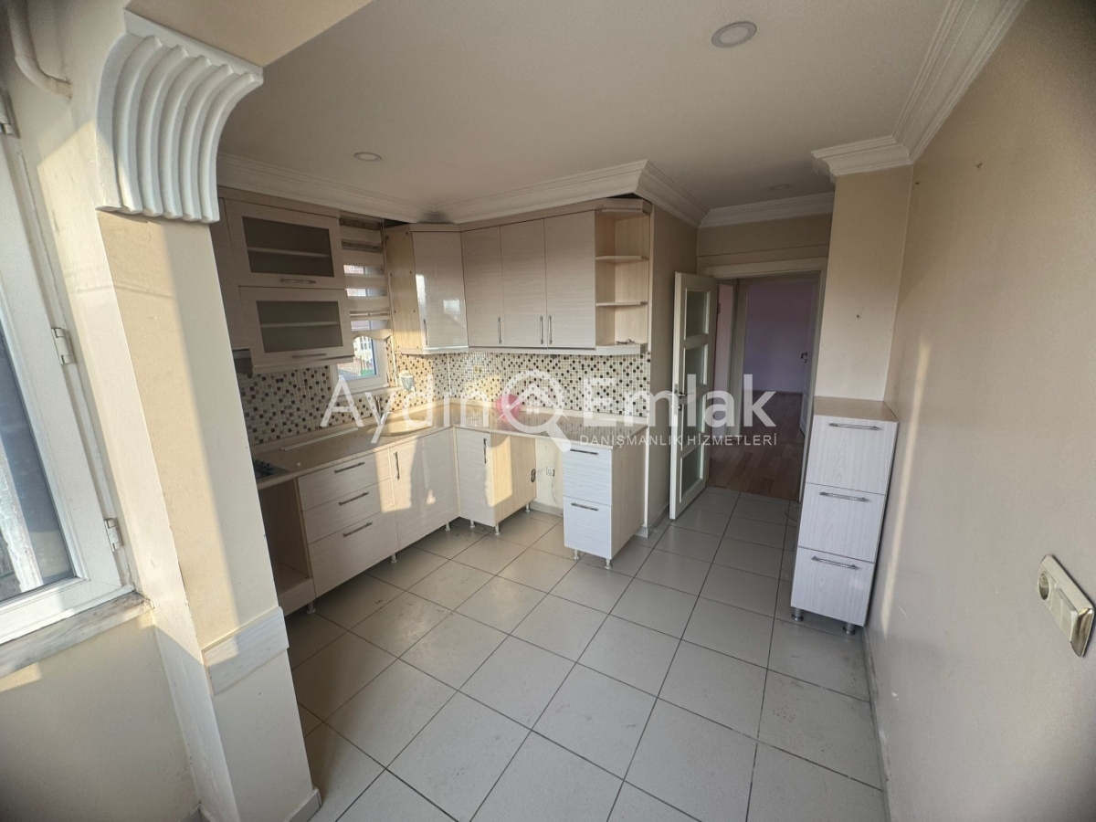 AYDIN EMLAK'TAN İZMİRLİOĞLU KARŞISINDA KİRALIK 3+1 DAİRE - 8
